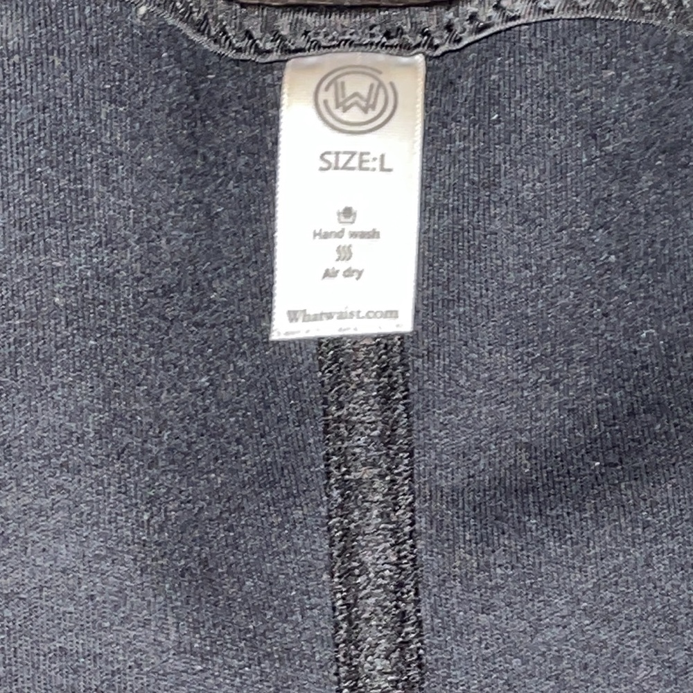 Zipper - Picture 3 of 3